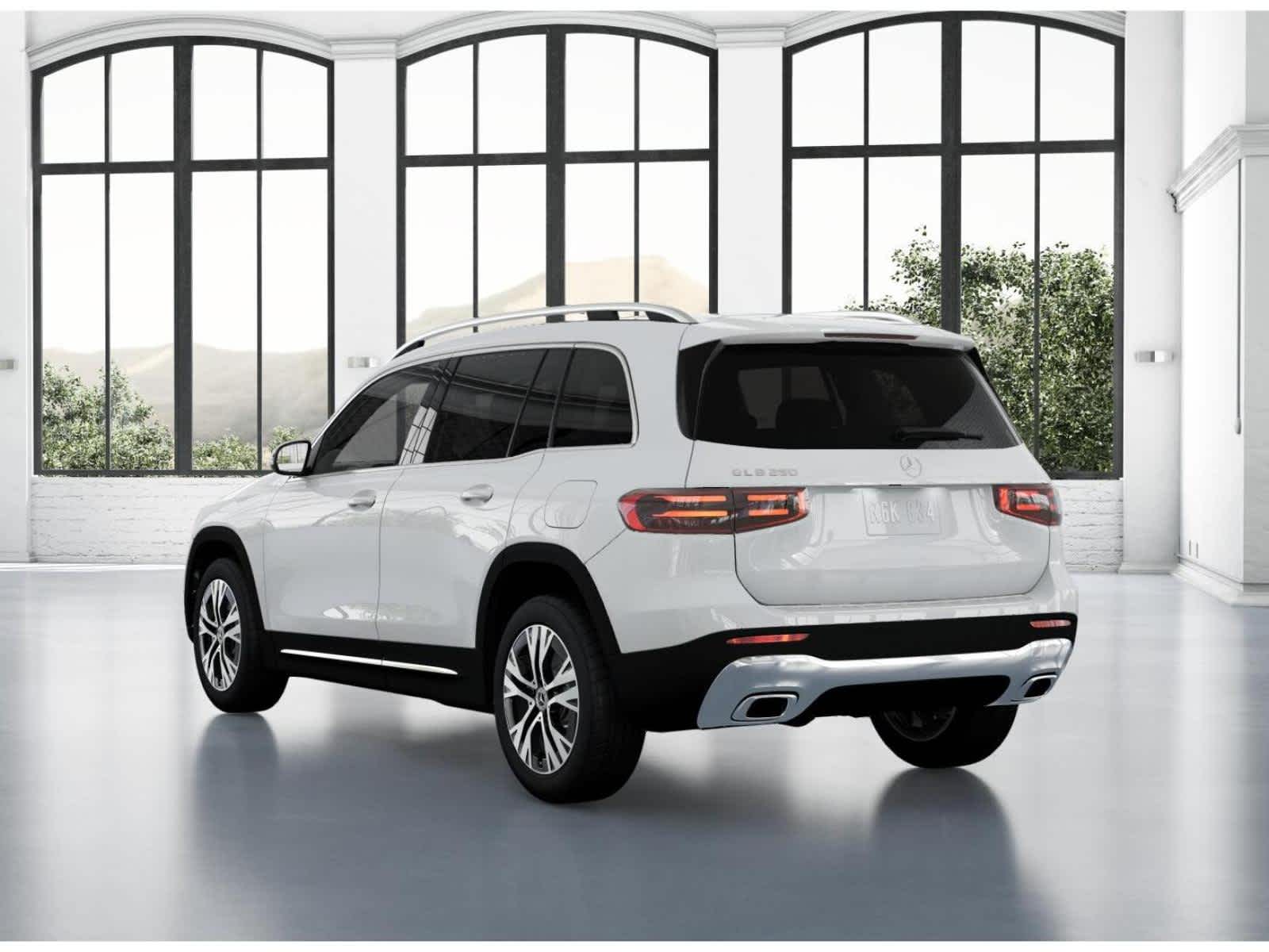 2026 Mercedes-Benz GLB 250 thumbnail 3