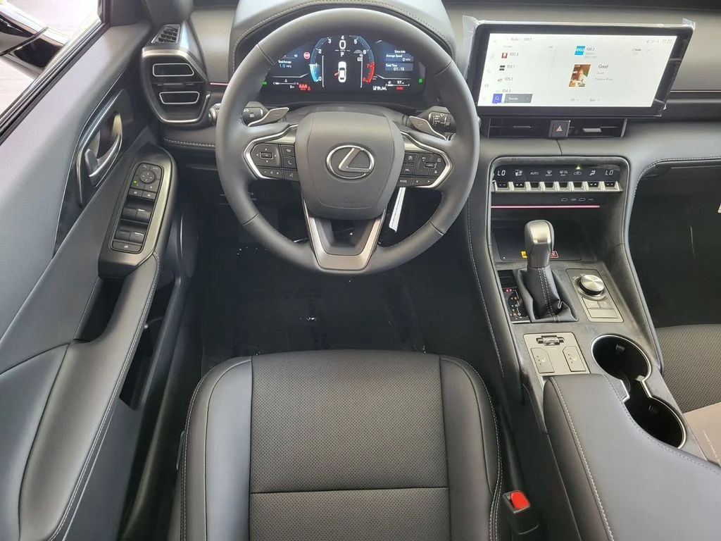 2026 Lexus IS 350 F sport thumbnail 4