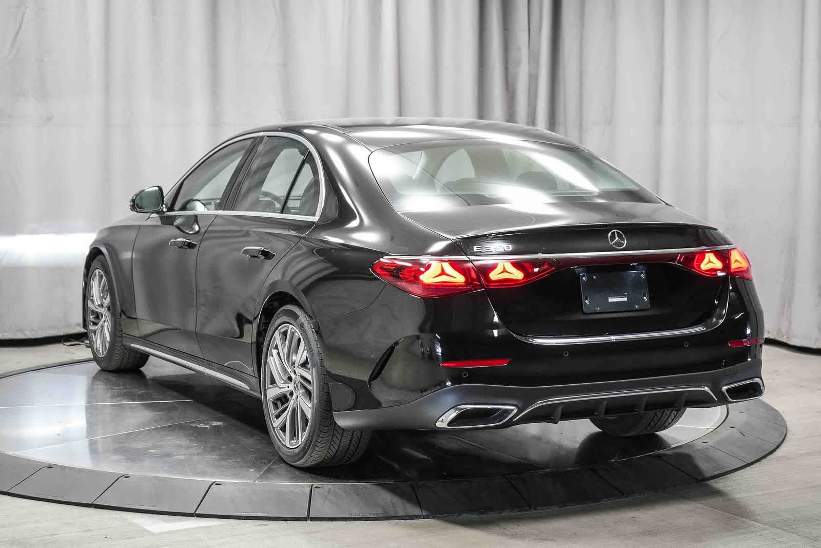 2026 Mercedes-Benz E 350 thumbnail 3